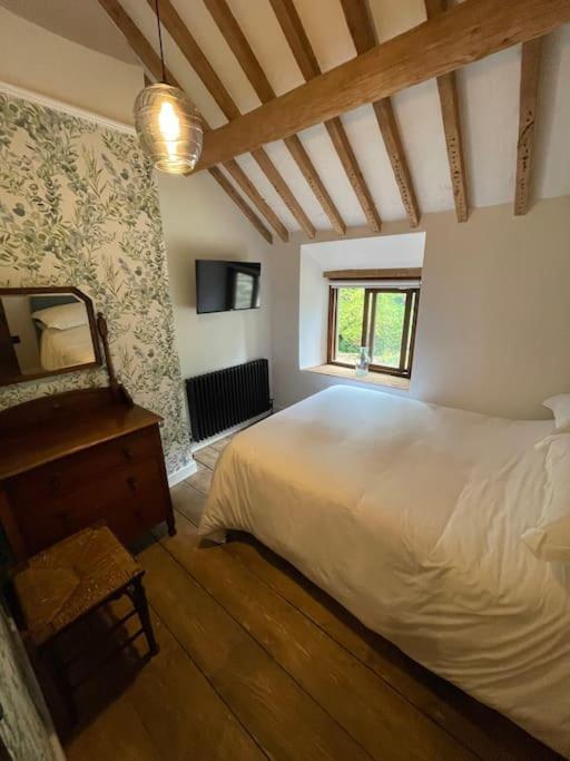 Former Corn Mill Cottage On The North Wales Coast Talacre Exterior photo